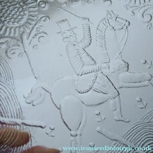 Load image into Gallery viewer, Vintage 1970s Decorative Clear Glass Plate. Dalom Design by Goran Warff for Kosta Boda
