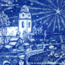 Load image into Gallery viewer, 1970s SWEDISH Wall Plaque by GUNNAR NYLUND for Rorstrand. Julen Blue and White Year Plate 1972
