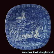 Load image into Gallery viewer, 1970s SWEDISH Wall Plaque by GUNNAR NYLUND for Rorstrand. Julen Blue and White Year Plate 1972

