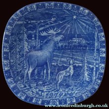 Load image into Gallery viewer, 1970s SWEDISH Wall Plaque by GUNNAR NYLUND for Rorstrand. Julen Blue and White Year Plate 1974
