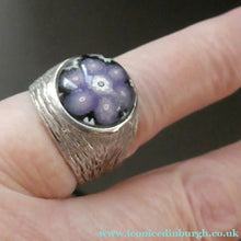 Load image into Gallery viewer, 1975 SCOTTISH Hallmarked Solid Silver &amp; Millefiori CAITHNESS GLASS Large Ring (Size R)
