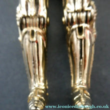 Load image into Gallery viewer, Vintage 1977 STAR WARS Miniature Figurine. C-3PO. Made in Hong Kong 
