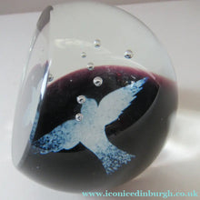 Load image into Gallery viewer, 1978 Colin Terris Scottish Caithness Papereight Aquilia Bird
