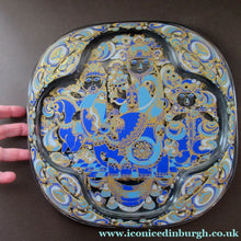 Load image into Gallery viewer, Bjorn Wiinblad Rosnthal Glass Christmas Plate 1978 Three Kings
