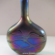 Load image into Gallery viewer, Vintage 1980s Maltese Phoenician Glass Lollipop Vase
