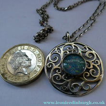 Load image into Gallery viewer, Vintage Scottish Silver Pendant 1989 Edinburgh Hallmark
