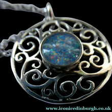 Load image into Gallery viewer, Vintage Scottish Silver Pendant 1989 Edinburgh Hallmark
