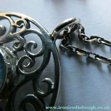 Load image into Gallery viewer, Vintage Scottish Silver Pendant 1989 Edinburgh Hallmark
