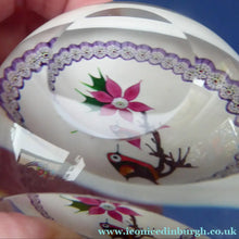 Load image into Gallery viewer, CHRISTMAS ROBIN 1981. SCOTTISH Caithness Glass Faceted Paperweight
