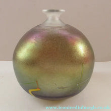 Load image into Gallery viewer, 1980s Koda Boda Bertil Vallien Tornado Swedish Glass Vase
