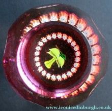 Load image into Gallery viewer, Caithness Glass Miniature Paperweight. Scottish Glass Daffodil
