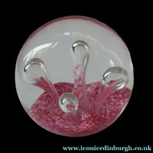 Load image into Gallery viewer, SCOTTISH PAPERWEIGHT: Vintage Caithness Paperweight: MOONFLOWER by Colin Terris. Pink Version
