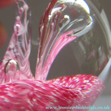 Load image into Gallery viewer, SCOTTISH PAPERWEIGHT: Vintage Caithness Paperweight: MOONFLOWER by Colin Terris. Pink Version
