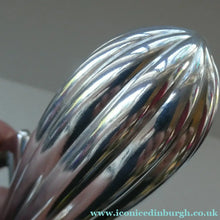 Load image into Gallery viewer, Design Classic. PHILIPPE STARCK "Juicy Salif" Citrus Lemon Squeezer for ALESSI
