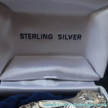Load image into Gallery viewer, 1990s Sterling Silver. Shell Bowl Tea Caddy Spoon. Hallmarked Birmingham 1991. Boxed - Scottish Silver Jewellery
