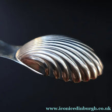 Load image into Gallery viewer, 1990s Sterling Silver. Shell Bowl Tea Caddy Spoon. Hallmarked Birmingham 1991. Boxed - Scottish Silver Jewellery
