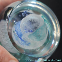Load image into Gallery viewer, SCOTTISH PAPERWEIGHT: 1992 Caithness Paperweight: RUFFLES by Alistair Macintosh
