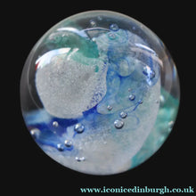 Load image into Gallery viewer, SCOTTISH PAPERWEIGHT: 1992 Caithness Paperweight: RUFFLES by Alistair Macintosh
