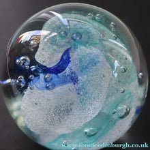 Load image into Gallery viewer, SCOTTISH PAPERWEIGHT: 1992 Caithness Paperweight: RUFFLES by Alistair Macintosh
