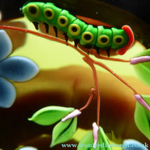Load image into Gallery viewer, 1993 Limited Edition Caithness CATERPILLAR Paperweight by William Manson

