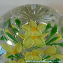 Load image into Gallery viewer, Vintage COLIN TERRIS 1994 Limited Edition Caithness Glass Paperweight. Narcissus Daffodil Design - Scottish Paperweight
