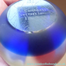 Load image into Gallery viewer, 1997 Caithness Paperweight by Neil Allan. Los Tres Amigos
