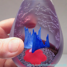 Load image into Gallery viewer, Rare 1999 Caithness Paperweight One Fine Day. Small Limited Edition
