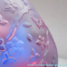 Load image into Gallery viewer, Rare 1999 Caithness Paperweight One Fine Day. Small Limited Edition
