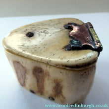 Load image into Gallery viewer, 19th Century Napoleonic French Prisoner of War Carved Ox Bone Snuff Box or Snuff Mull
