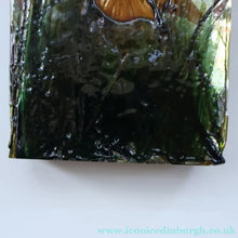 Load image into Gallery viewer, Collectable TIMOTHY HARRIS, Isle of Wight LARGE Glass Flower Block. Signed and dated 2001
