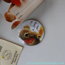 Load image into Gallery viewer, BOXED: Vintage 2002 STEIFF BEAR. Large Classic LIMITED EDITION British Collector's Bear (660726)
