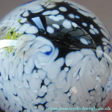 Load image into Gallery viewer, Caithness Starry Night Van Gogh Museum by Helen Macdonald 2002
