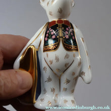 Load image into Gallery viewer, 2002 Royal Crown Derby Special Edition. Bennetts Shopper Bear Figurine - Royal Crown Derby Paperweight
