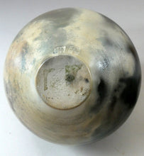 Load image into Gallery viewer, Vintage NEW ZEALAND Studio Pottery Pot by Steve James of Ashburton
