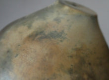 Load image into Gallery viewer, Vintage NEW ZEALAND Studio Pottery Pot by Steve James of Ashburton
