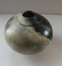 Load image into Gallery viewer, Vintage NEW ZEALAND Studio Pottery Pot by Steve James of Ashburton
