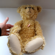Load image into Gallery viewer, BOXED: Vintage 2004 STEIFF BEAR. Very Large Classic LIMITED EDITION Baerle 43 PAB 1904 Bear (404153)
