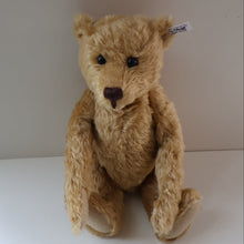 Load image into Gallery viewer, BOXED: Vintage 2002 STEIFF BEAR. Large Classic LIMITED EDITION British Collector&#39;s Bear (660726)
