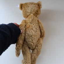 Load image into Gallery viewer, BOXED: Vintage 2002 STEIFF BEAR. Large Classic LIMITED EDITION British Collector&#39;s Bear (660726)

