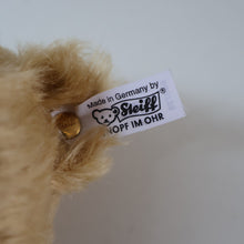 Load image into Gallery viewer, BOXED: Vintage 2002 STEIFF BEAR. Large Classic LIMITED EDITION British Collector&#39;s Bear (660726)

