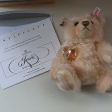 Load image into Gallery viewer, BOXED: Highly Collectable &quot;Jewels&quot; Vintage 2007 SWAROVSKI STEIFF BEAR with Christmas Crystal Heart Pendant (669873)
