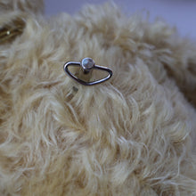 Load image into Gallery viewer, Vintage GEBRUDER BING Style / Steiff Musical Bear. Limited Edition of only 500. Musical No-No Lullaby Teddy Bear
