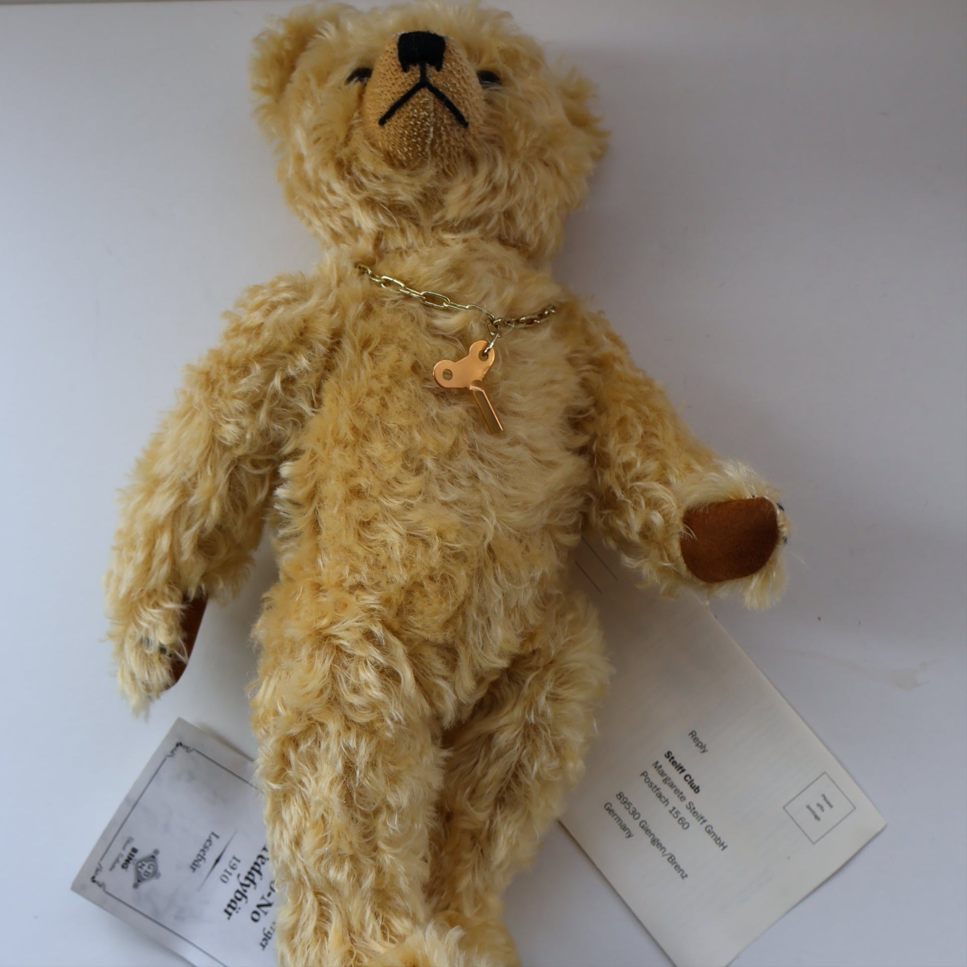 Vintage GEBRUDER BING Style / Steiff Musical Bear. Limited