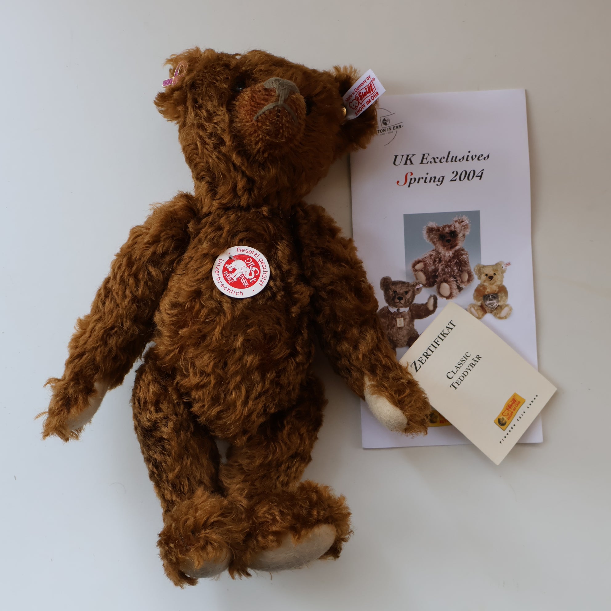 BOXED: Vintage 2004 STEIFF BEAR. Classic Brown Bear with Tags
