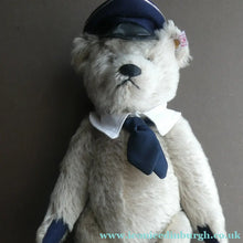 Load image into Gallery viewer, LARGE Steiff Bear. Limited Edition 2004. Captain Mach. The CONCORDE BEAR
