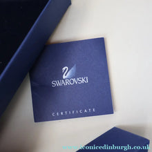 Load image into Gallery viewer, BOXED: Highly Collectable Vintage 2005 SWAROVSKI STEIFF BEAR with Christmas Crysal Star Pendant (668401)
