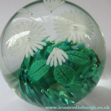 Load image into Gallery viewer, Scottish Caithness Glass Paperweight: Wildflower Collection Issue 2006 Daisies
