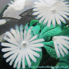 Load image into Gallery viewer, Scottish Caithness Glass Paperweight: Wildflower Collection Issue 2006 Daisies
