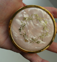 Load image into Gallery viewer, MASCOT Brand. Vintage 1950s POWDER COMPACT with Marblised Lucite Lid with Golden Leaves Garland
