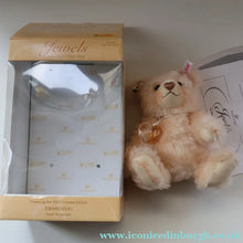 Load image into Gallery viewer, BOXED: Highly Collectable "Jewels" Vintage 2007 SWAROVSKI STEIFF BEAR with Christmas Crystal Heart Pendant (669873)
